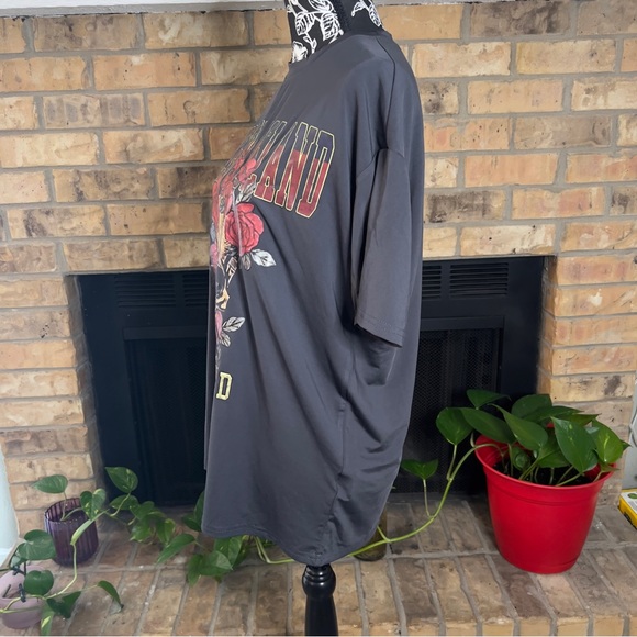 SHEIN Coolane Plus Skull & Letter Graphic Drop Shoulder Tee Size S MWOT - Picture 3 of 7